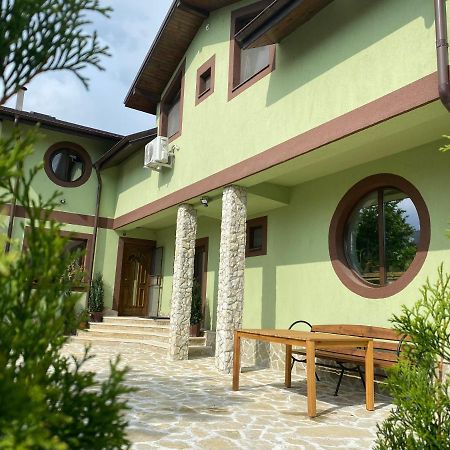 Casa Adelmar Hotel Tulcea Bagian luar foto