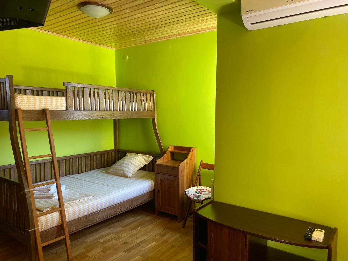 Casa Adelmar Hotel Tulcea Bagian luar foto